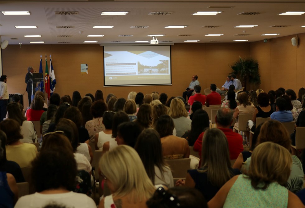 CÂMARA MUNICIPAL DEU AS BOAS VINDAS AOS PROFESSORES 