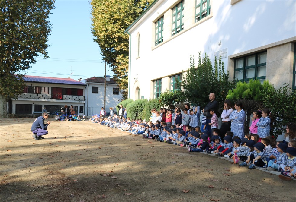 A PROTEÇÃO CIVIL FOI À ESCOLA BÁSICA DE BAIRROS 