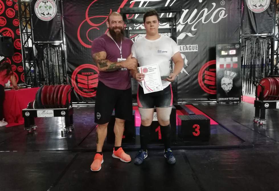 TROFENSE ANTÓNIO AZEVEDO É CAMPEÃO EUROPEU DE POWERLIFTING