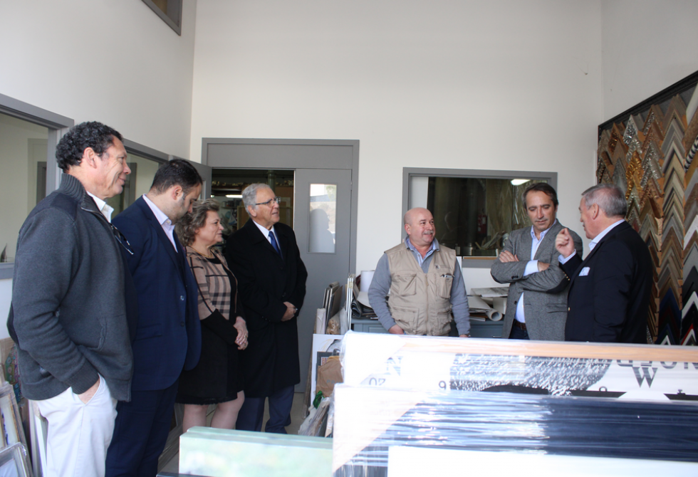 VISITA À MOLDURAS DOMINGOS E ANA 