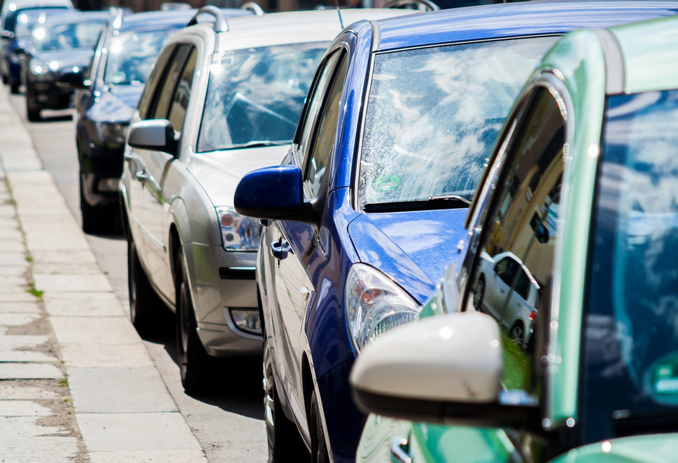 CENTRO URBANO DA TROFA COM ZONA DE ESTACIONAMENTO PAGO ALARGADA