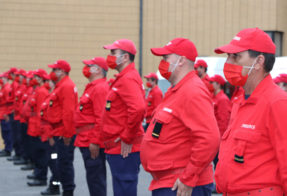 ASSOCIAÇÃO HUMANITÁRIA DOS BOMBEIROS VOLUNTÁRIOS DA TROFA CELEBRA 45 ANOS DE EXISTÊNCIA
