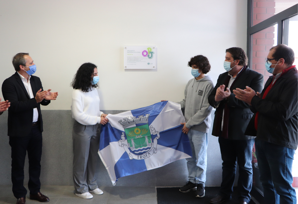 OPJ DA TROFA PERMITE QUE ESCOLA SECUNDÁRIA “GANHE” MAIS EQUIPAMENTO PARA PRÁTICA DESPORTIVA 