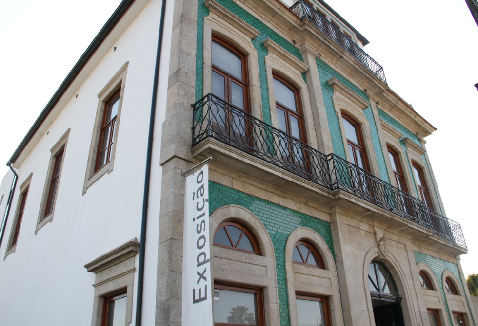 CASA DA CULTURA DA TROFA “ESTENDE” MIGUEL TORGA PARA CELEBRAR A POESIA