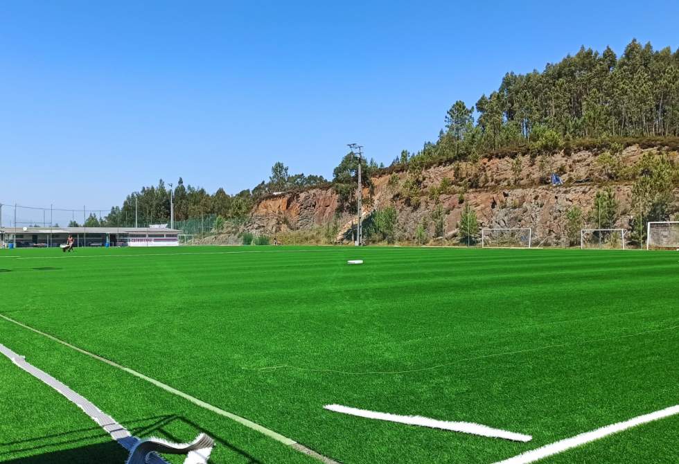 SUBSTITUIÇÃO DOS RELVADOS NOS COMPLEXOS DESPORTIVOS DO BOUGADENSE E TROFENSE CONCLUÍDOS NO FINAL DE AGOSTO
