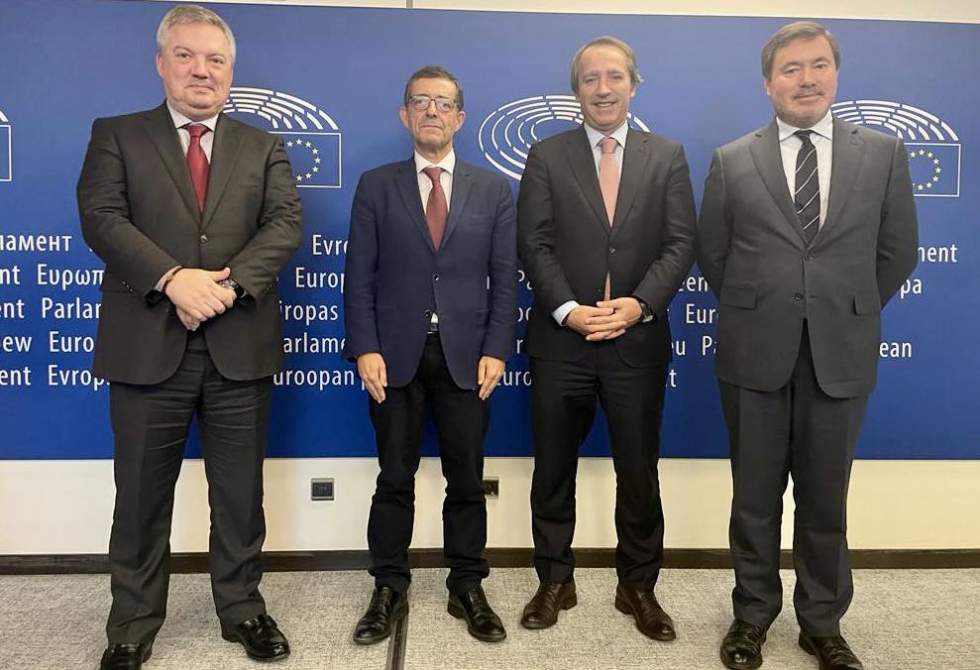 TROFA PRESENTE NA INAUGURAÇÃO DA SEDE DA AMP EM BRUXELAS
