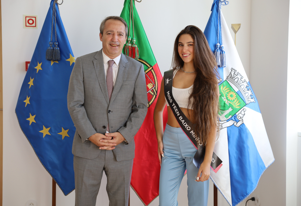JOVEM TROFENSE É CANDIDATA A MISS TEEN PORTUGAL