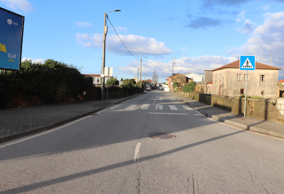 AVISO: RUA DO PADRÃO CORTADA AO TRÂNSITO