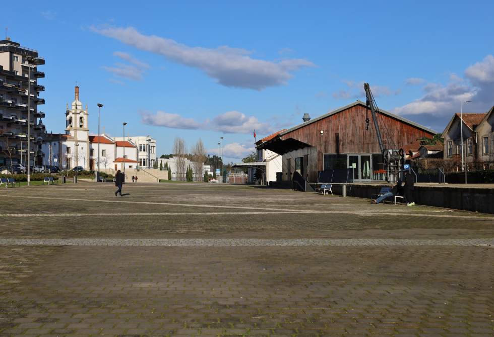 CÂMARA MUNICIPAL DA TROFA LANÇA CONCURSO PARA CONCESSÃO DE EDIFÍCIO DESTINADO A RESTAURAÇÃO