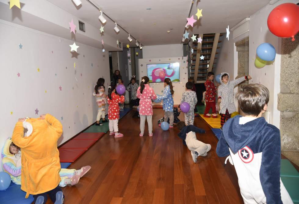 FESTA DO PIJAMA NA CASA DA CULTURA DA TROFA