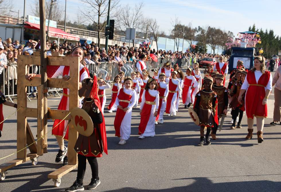 CARNAVAL DA TROFA SAI À RUA A 4 DE MARÇO