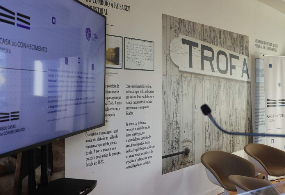 CASA DO CONHECIMENTO DA TROFA RECEBE VICE-REITOR DA UNIVERSIDADE DO MINHO EM PALESTRA SOBRE DISRUPÇÃO DIGITAL
