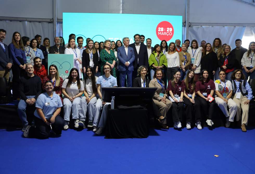 1500 PESSOAS PASSARAM PELA 1ª EDIÇÃO DA FEIRA DA SAÚDE E FORMAÇÃO DA TROFA 